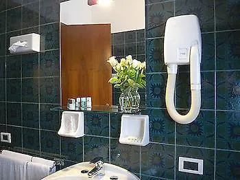 Hotel Citta Dei Mille 3*