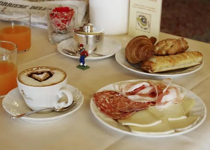 チッタ デイ ミレ 3* ベルガモ